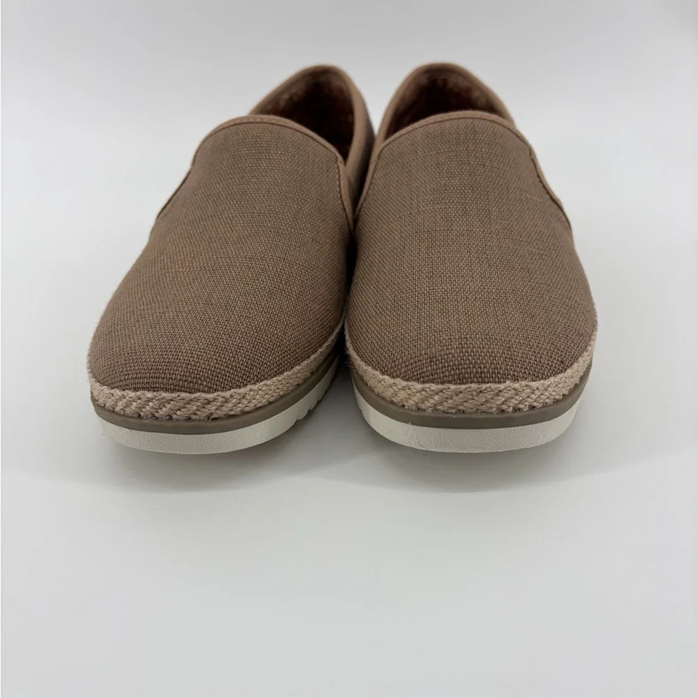 BOBS from Skechers Women's Slip-On Canvas Shoes Tan Size‎ 8.5 Memory Foam, NWOT